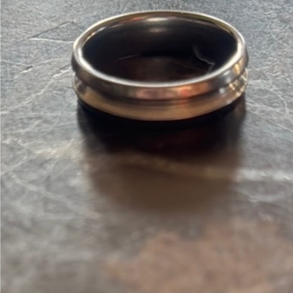 Heavy MENS 14-18k white Gold Ring 650$or best offer